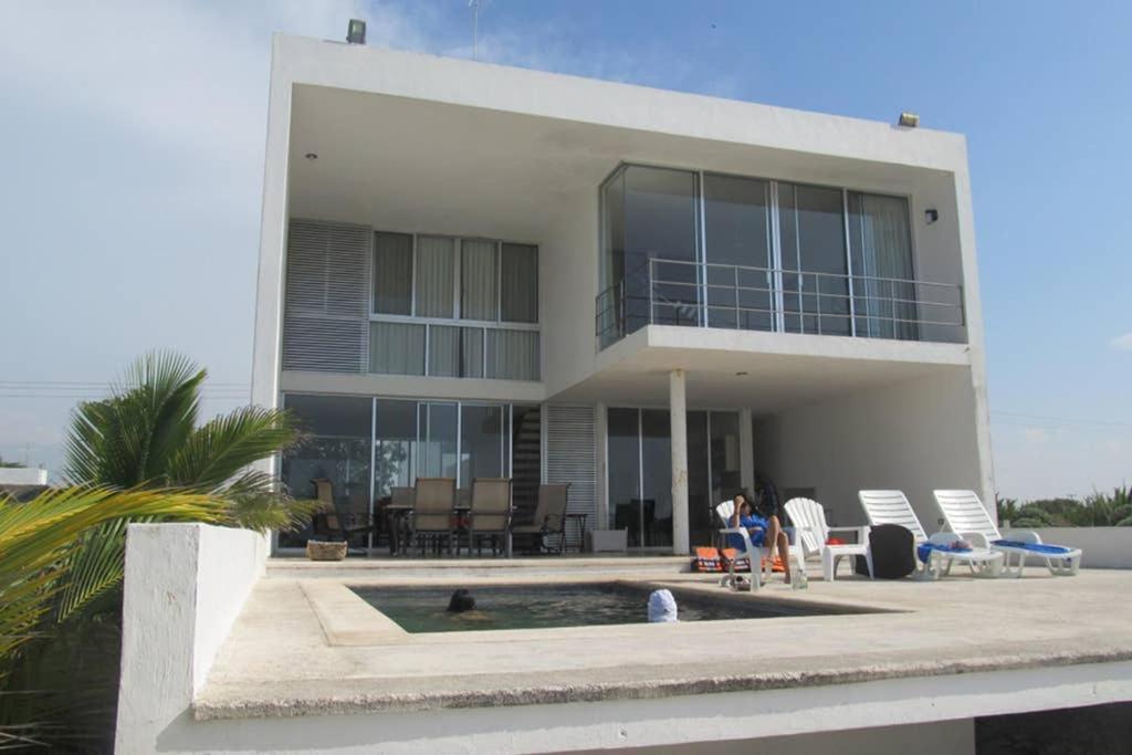 Villa Designer'S House Beach Front Superb Ocean View Hi Speed Wifi Telchac Puerto Exterior foto