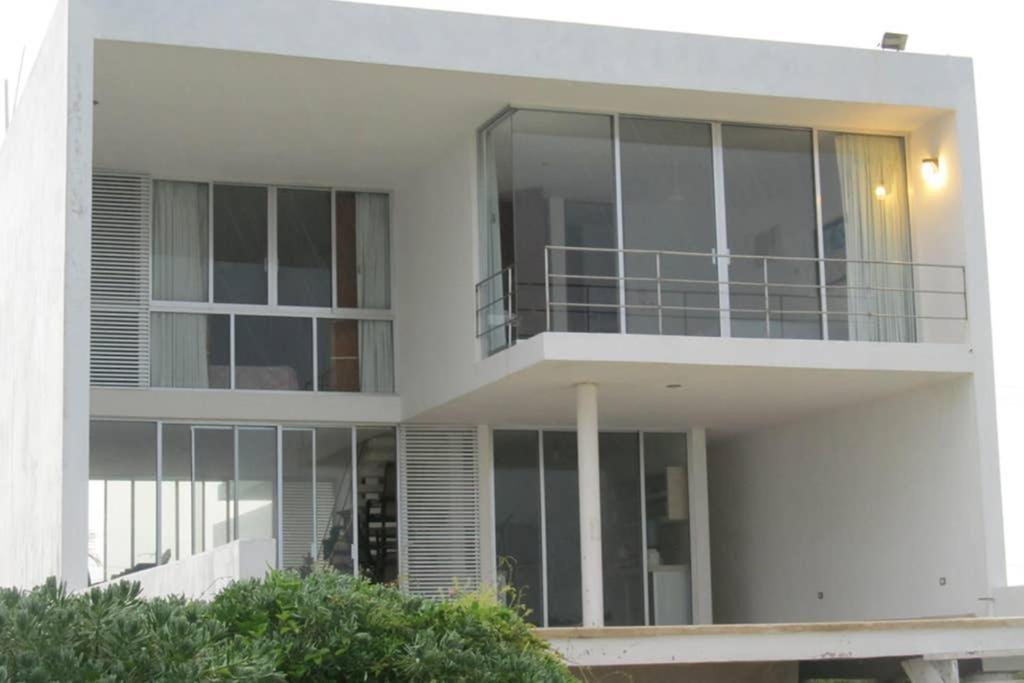 Villa Designer'S House Beach Front Superb Ocean View Hi Speed Wifi Telchac Puerto Exterior foto